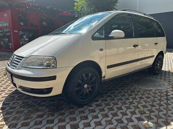 Volkswagen Sharan 1.9TDi 85kw 7mist ( tažné zařízení ) - 8