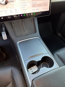 Tesla Model Y, Performance - 8