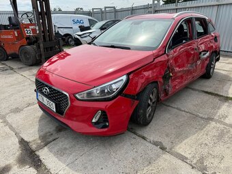 Hyundai i30 combi 1.4i Turbo. 2018 motor start 114TKM - 8