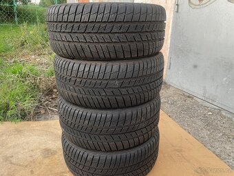 4ks.Zanovni zimní pneu 225/45/17.zn. Barum. - 8