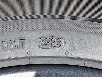 Pěkná nová letní orig alu Škoda Karoq 215/55/17 - 8