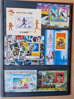 Poštovní známky - aršíky v albu. - 8