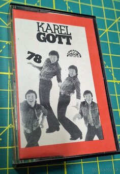 Originální MC kazety - 8