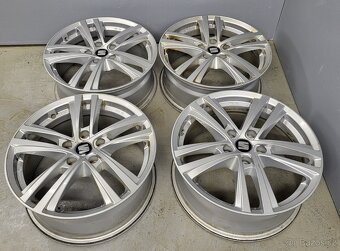 Originál 17" Seat Tarraco 5x112 Passat B8 Superb - 8