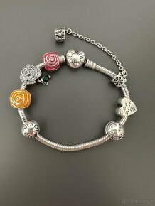 Pavé stříbrná růže přívěsek na Pandora náramek - 8