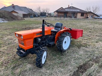 Malotraktor Kubota - 8