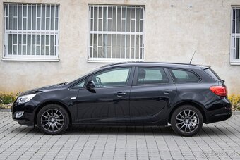 Opel Astra Sport Tourer ST 1.4 ecoflex /aj na splátky/ - 8