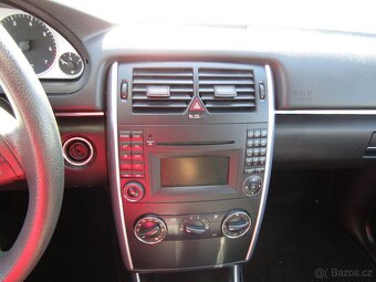 Mercedes-Benz Třída B 1.7i ,  85 kW benzín, 2008 - 8