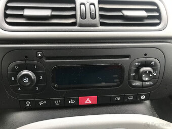 Fiat Panda 0.9i AUTOMAT TwinAir Turbo Klima Tažné - 8