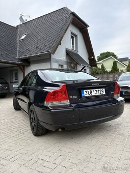 Volvo S60 2.4D5 96Kw - 326tis. km - 8