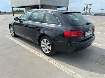 Audi A4 B8 2.0 nafta 105 kw Full led, rok 2009, nehavarované - 8