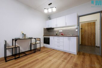 Pronájem byty 1+kk, 28 m2 - Třešť, ev.č. 01791 - 8