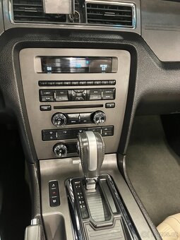 Ford Mustang 3,7 C6 Cabrio - 8