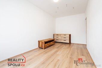 Pronájem, byty/3+kk, 70 m2, Poděbradova 3007/18, Jižní Předm - 8