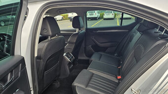 Pronájem Superb 2021 Taxi Bolt Uber 2.0 TDI automat - 8