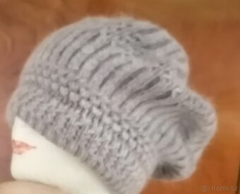 Zimni cepice, damske, nove i s vis. - 8