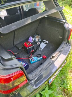 Golf 4 1.6 74kw benzín - 8
