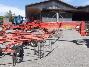 Prodám středový shrnovač Kuhn GA 7301 - 8