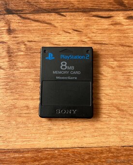 Sony Playstation 2 Slim (SCPH-90004) černá - 8