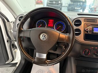 Volkswagen Tiguan 2,0 TSI DSG 4MOTION VÝHŘEV - 8