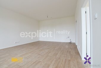 Prodej bytu 3+kk, 78 m2; terasa 143 m2 - Hostovlice - 8