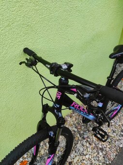 Značkové dívčí (dámské) kolo Rock Machine 26"/16" DISC - 8