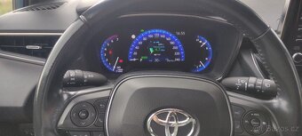 Toyota Corolla combi 1.8 hybrid style 59 t. - 8