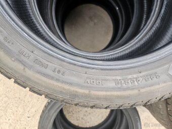 245/45R18 100V XL RFT Goodyear Ultragrip - 8
