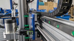 Stolní CNC frézka X1000 (1000x600mm) lineár - 8