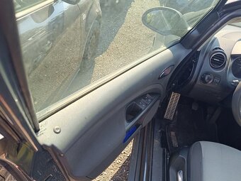 ND z Seat Altea 1390.cm3 63.kw benzín r.v.2006 (K20) - 8