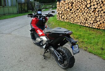 Honda X-ADV 750 - 8