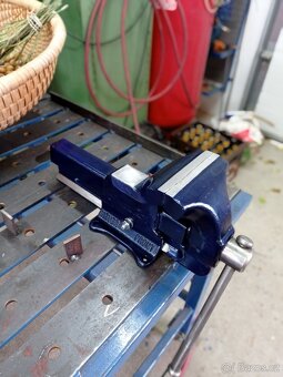 Svěrák Heuer front - 8