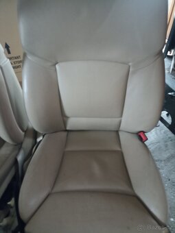 BMW f10-cely vůz na dily - 8