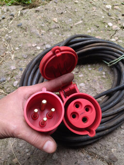 Prodlužovací kabely 380V - 8