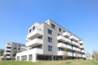 Pronájem bytu 1+kk 34 m² - 8