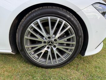 Mercedes-Benz CLA 200d SHOOTING BRAKE AMG - 8