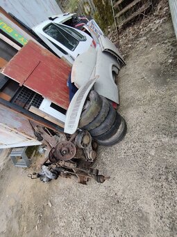 Trabant - 8