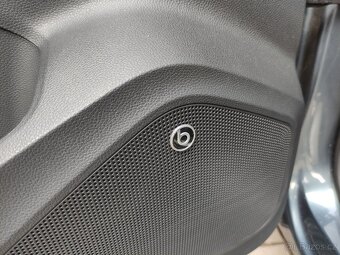 Seat Ateca DSG FR 4Drive FullLED WEBASTO BEATS KAMERA TAŽNÉ - 8