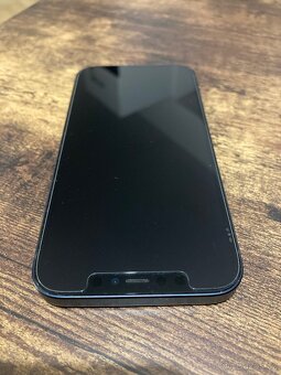 iPhone 12 64gb černý - 8