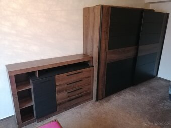 Ložnice BELLEVUE,sconto, šatní skříň,komoda,postel - 8