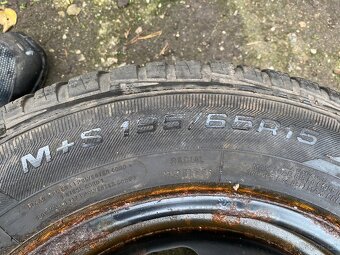 4x zimní pneu Goodyear s plech disky 195/65 R15 - 8