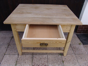 Starožitný stůl s dubovou deskou - 8