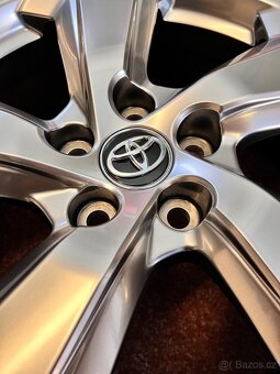 5x114,3 R18 Originál Toyota RAV4 5.Gen - TOP STAV - 8