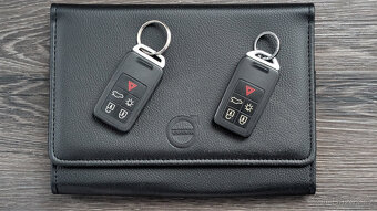 Volvo V40 D3 R-design - 8