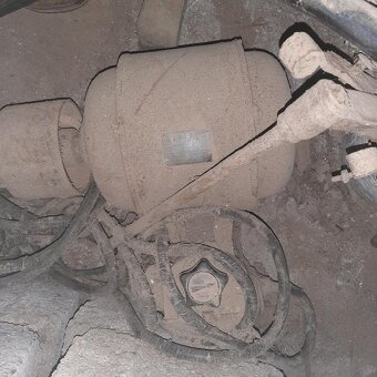 Nabízím starožitnou okružní pilu DUDA - 8