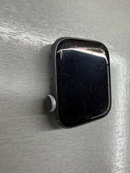 Apple Watch 4 44mm - 8