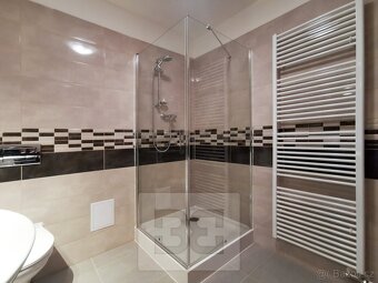 Krásný byt 1+kk, 58 m2 v centru Úval u Prahy., ev.č. N07887 - 8