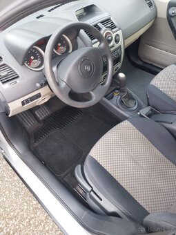 Renault Megane 1,6i 92 000 km - 8
