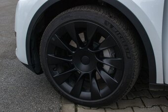 Tesla Model Y Long Range Dualmotor AWD ODPOČET DPH - 8