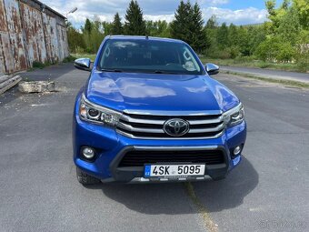 Toyota Hilux 2,4 D 4x4 automat - 8